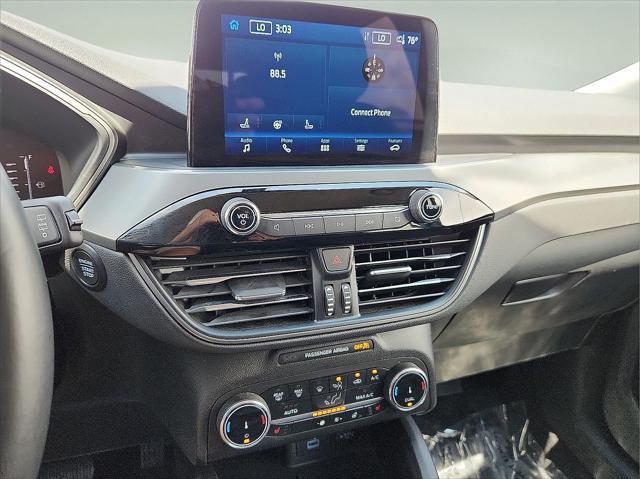 Photo of 2023 AGATE BLACK METALLIC Ford Escape