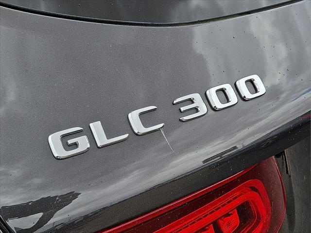 Photo of 2022 Graphite Grey Metallic Mercedes-Benz GLC 300