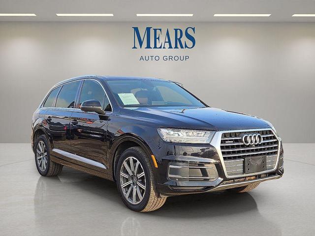 Photo of 2019 Orca Black Metallic Audi Q7