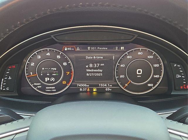 Photo of 2019 Orca Black Metallic Audi Q7