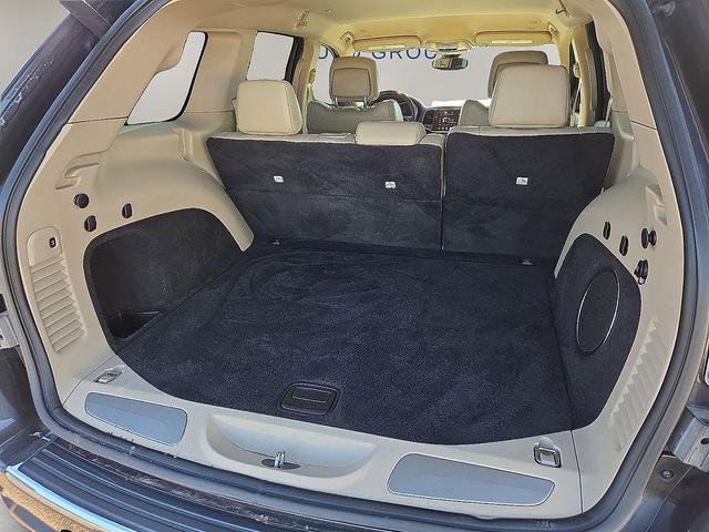 Photo of 2019 Granite Crystal Metallic Clearcoat Jeep Grand Cherokee