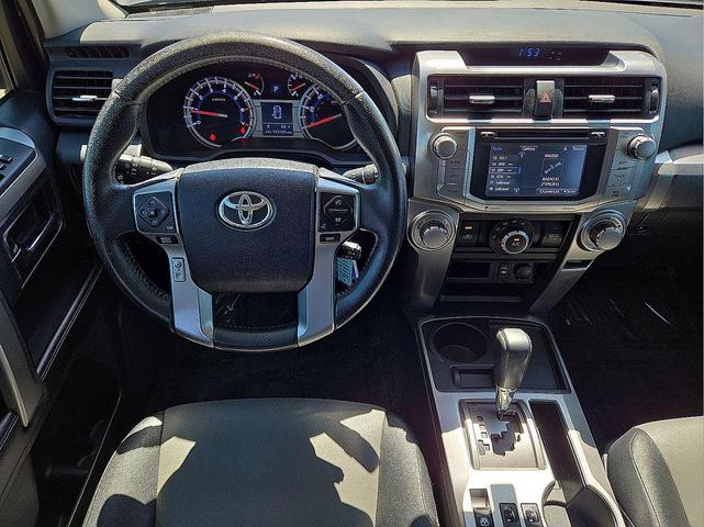 Photo of 2015 Magnetic Gray Metallic Toyota 4Runner