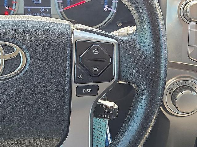 Photo of 2015 Magnetic Gray Metallic Toyota 4Runner