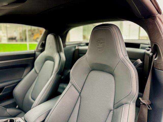 Photo of 2024 White Porsche 911