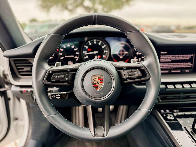 Photo of 2024 White Porsche 911