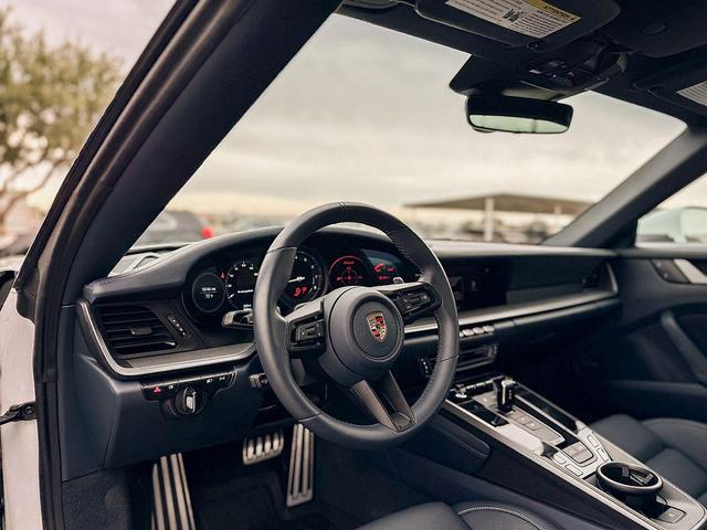 Photo of 2024 White Porsche 911