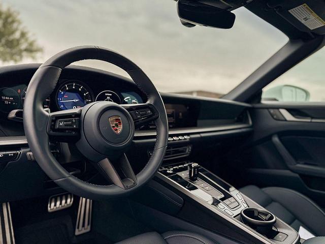 Photo of 2024 White Porsche 911