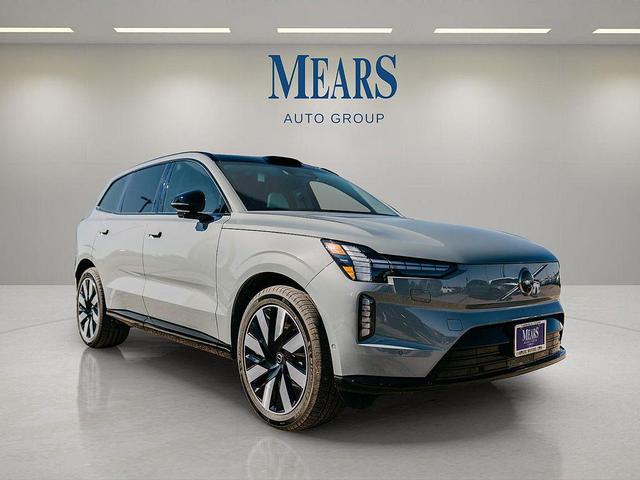 Photo of 2025 Vapour Gray Volvo EX90
