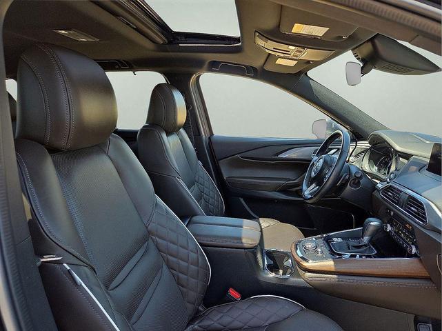 Photo of 2023 Machine Gray Metallic Mazda CX-9