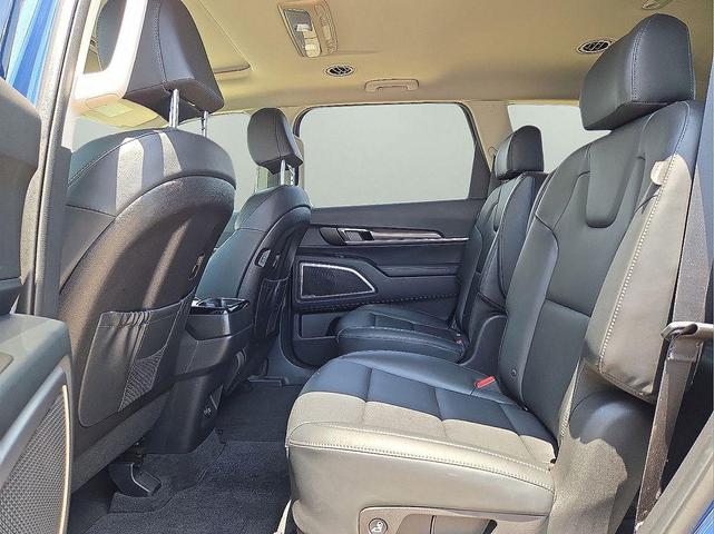 Photo of 2025 Midnight Lake Blue Kia Telluride