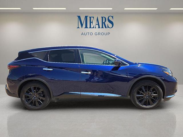Photo of 2023 Deep Ocean Blue Pearl Nissan Murano