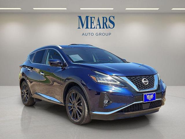 Photo of 2023 Deep Ocean Blue Pearl Nissan Murano