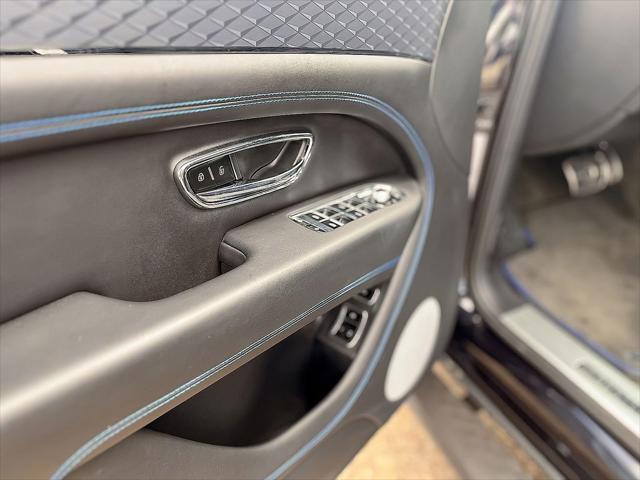 Photo of 2022 Onyx Bentley Bentayga