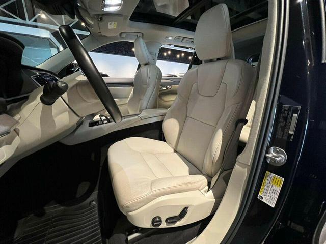 Photo of 2023 Onyx Black Metallic Volvo XC90