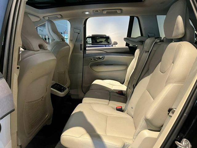 Photo of 2023 Onyx Black Metallic Volvo XC90