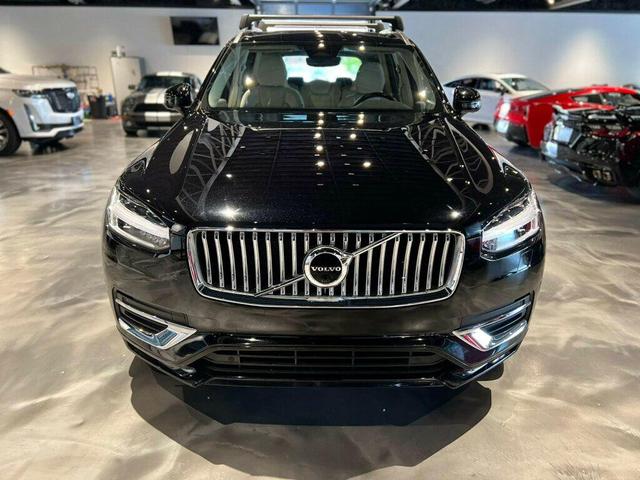 Photo of 2023 Onyx Black Metallic Volvo XC90