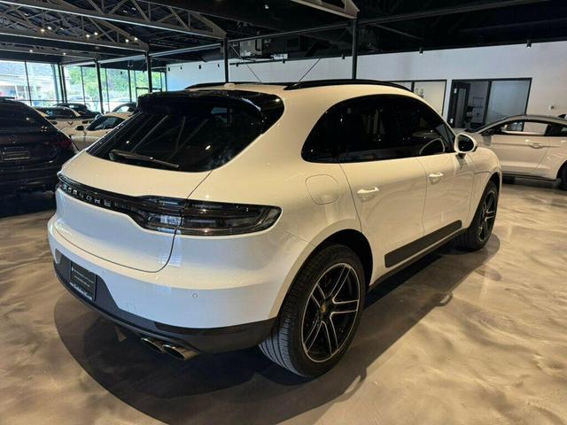 Photo of 2021 White Porsche Macan