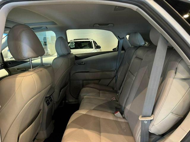 Photo of 2011 Tungsten Pearl Lexus RX 350