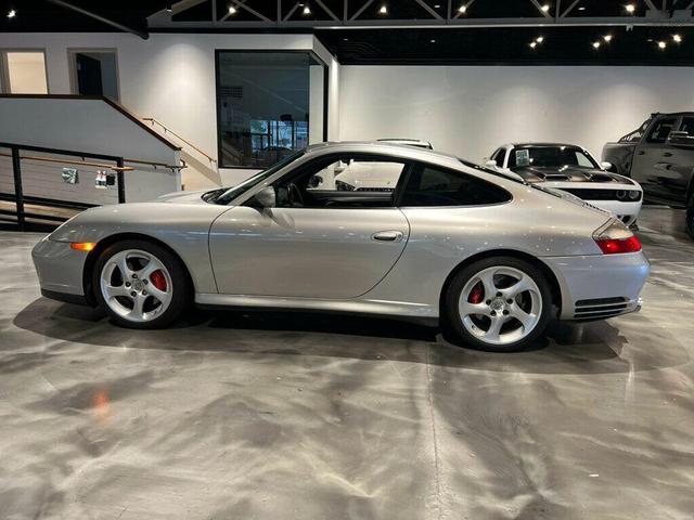 Photo of 2004 Arctic Silver Metallic Porsche 911