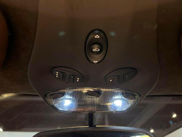 Photo of 2007 Arctic Silver Metallic Porsche 911