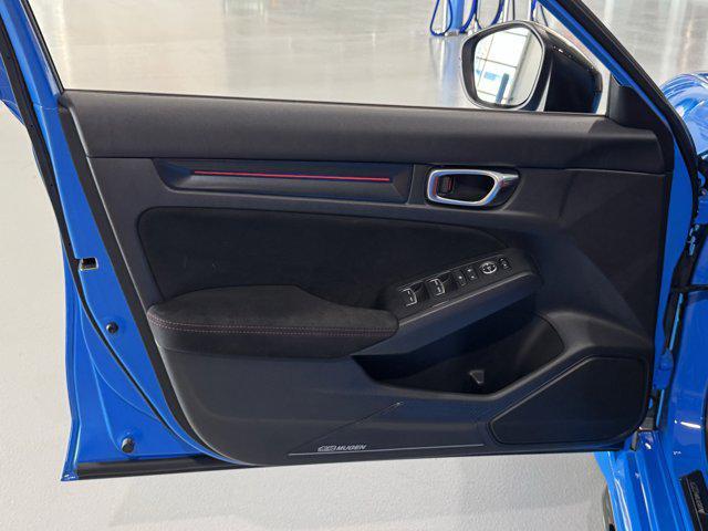 Photo of 2023 Boost Blue Pearl Honda Civic Type R