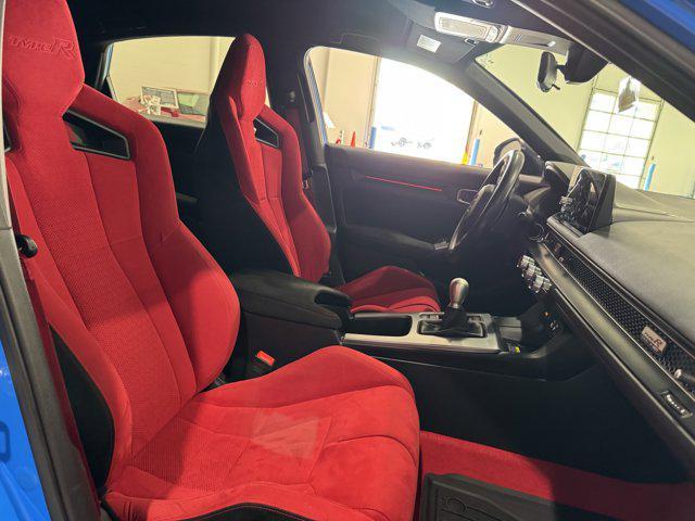 Photo of 2023 Boost Blue Pearl Honda Civic Type R
