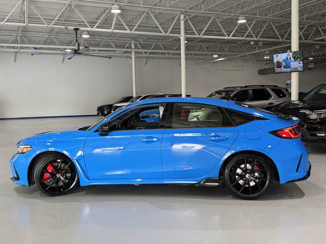 Photo of 2023 Boost Blue Pearl Honda Civic Type R