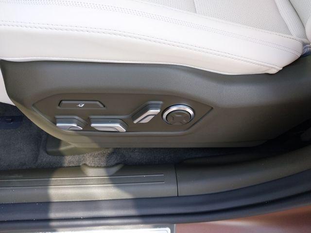 Photo of 2024 Earthy Brass Matte Hyundai SANTA FE