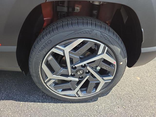 Photo of 2026 Soultronic Orange Pearl Hyundai KONA