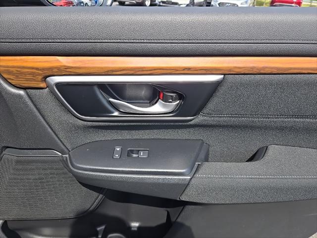 Photo of 2022 Crystal Black Pearl Honda CR-V