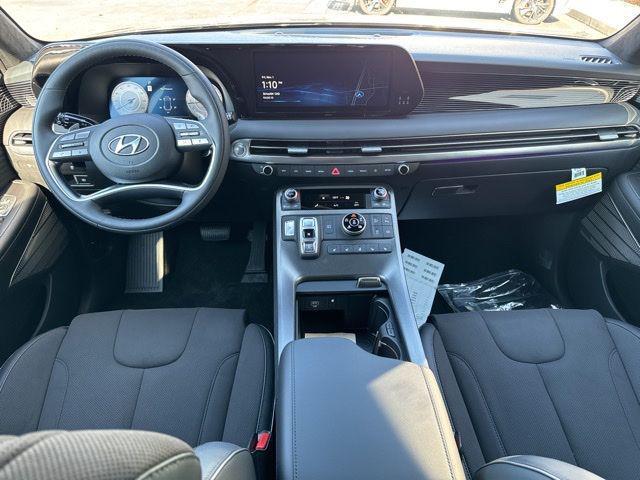 Photo of 2025 Abyss Black Pearl Hyundai PALISADE