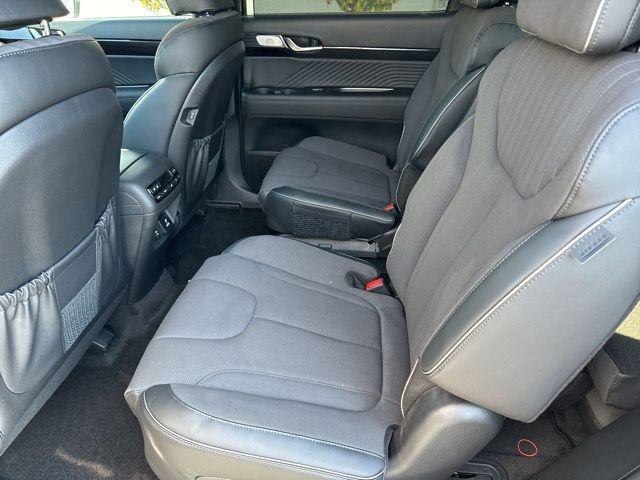 Photo of 2025 Abyss Black Pearl Hyundai PALISADE