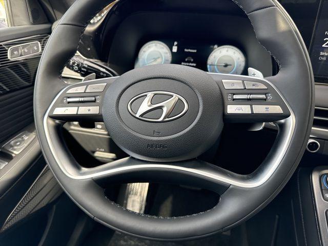 Photo of 2025 Hyper White Hyundai PALISADE