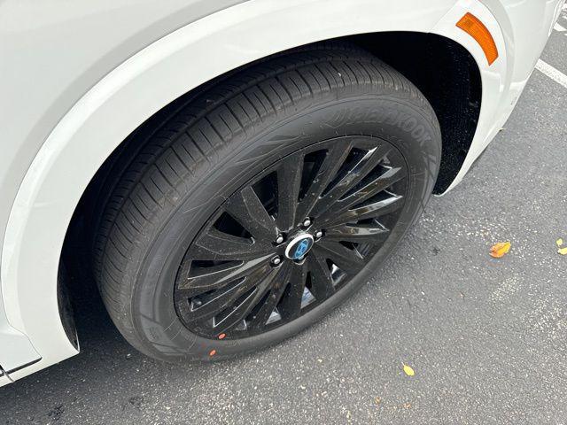 Photo of 2025 Hyper White Hyundai PALISADE