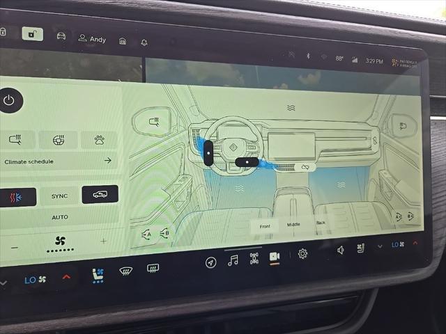 Photo of 2023 Forest Green Rivian R1S