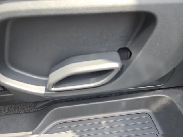Photo of 2023 Forest Green Rivian R1S