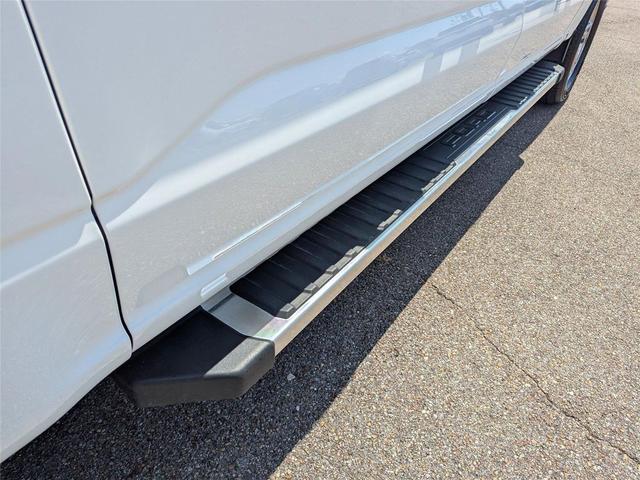 Photo of 2024 Oxford White Ford F-150