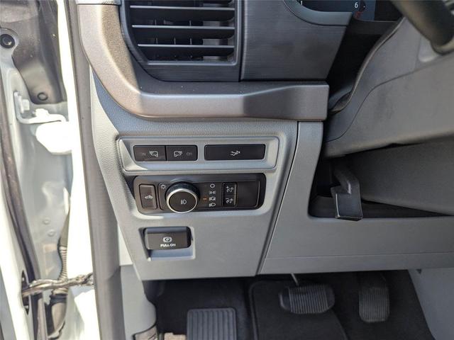 Photo of 2024 Oxford White Ford F-150
