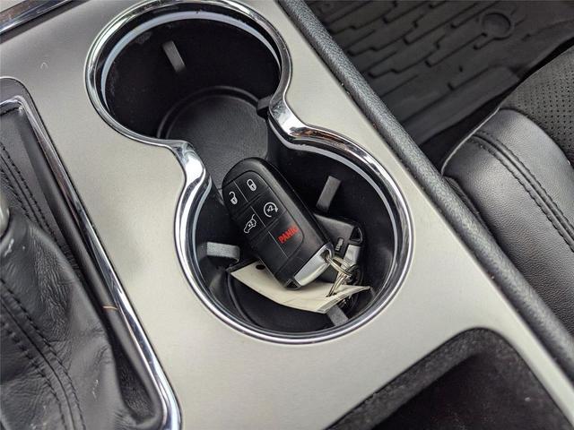 Photo of 2022 Sting-Gray Clearcoat Jeep Grand Cherokee