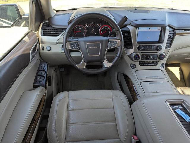 Photo of 2015 Champagne Silver Metallic GMC Yukon