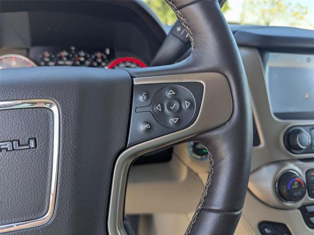 Photo of 2015 Champagne Silver Metallic GMC Yukon