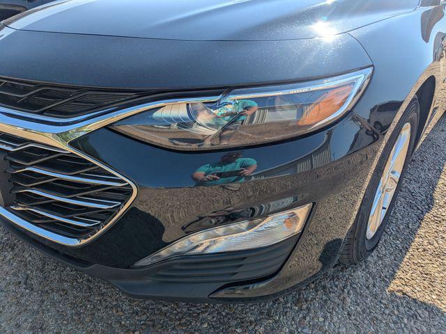 Photo of 2023 Mosaic Black Metallic Chevrolet Malibu