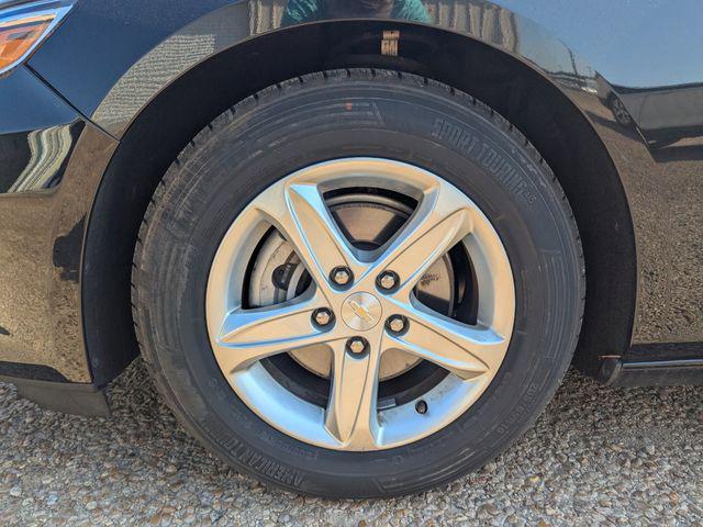 Photo of 2023 Mosaic Black Metallic Chevrolet Malibu