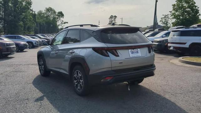 Photo of 2025 Shimmering Silver Hyundai TUCSON