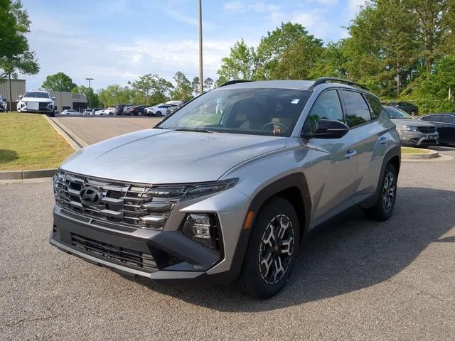 Photo of 2025 Shimmering Silver Hyundai TUCSON