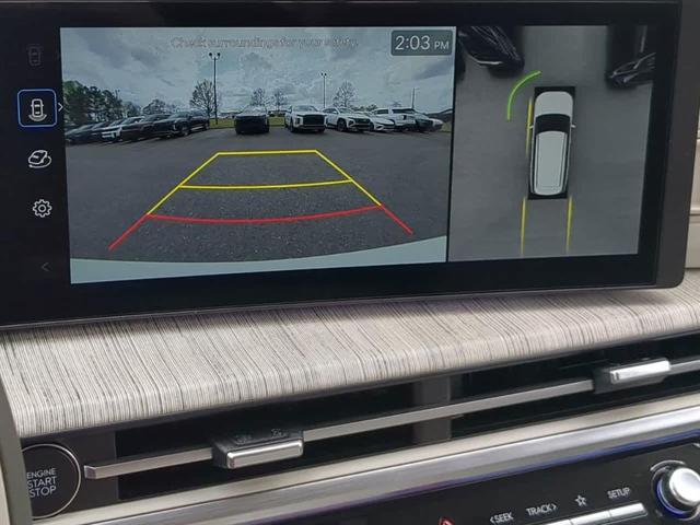 Photo of 2025 White Hyundai SANTA FE HEV