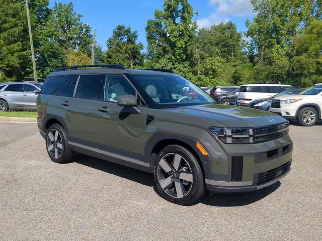 Photo of 2024 Green Hyundai SANTA FE