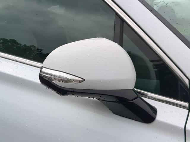 Photo of 2020 Quartz White Hyundai SANTA FE
