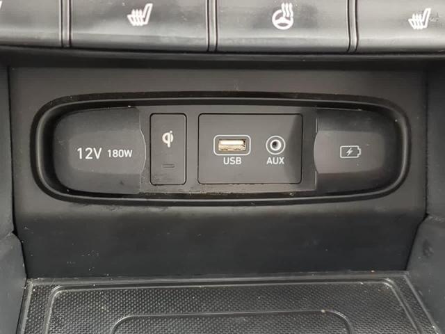 Photo of 2020 Quartz White Hyundai SANTA FE