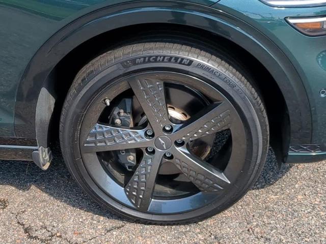Photo of 2024 Green Genesis GV70